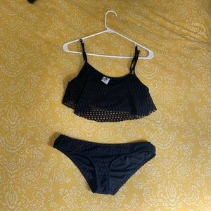 Roxy black bikini! Textured material